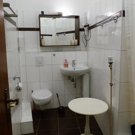 Vendégház Hotel-pension Charlottenburg *