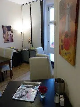 Hotel-pension Charlottenburg 게스트하우스